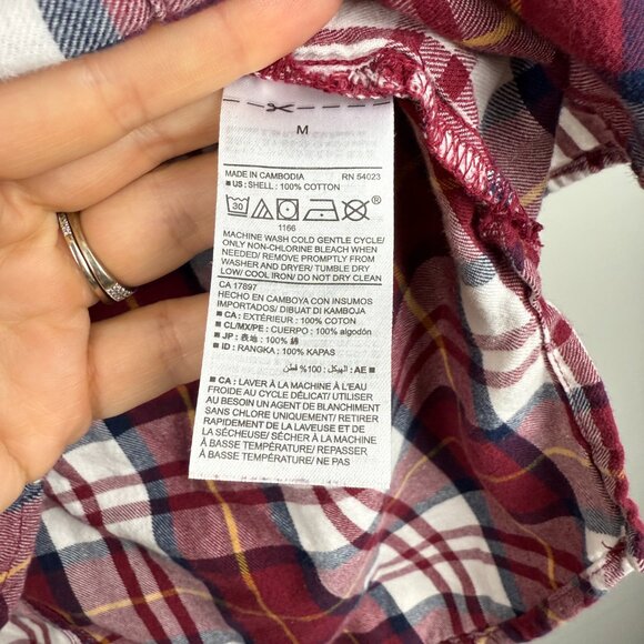 Old Navy Women's Plaid Flannel Button-Down Boyfriend Shirt, Size M - Picture 5 of 5